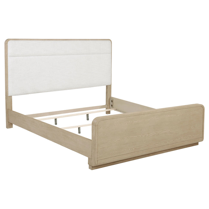 Ladera Panel Bed