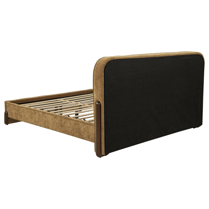 Baldacci Upholstered Platform Bed