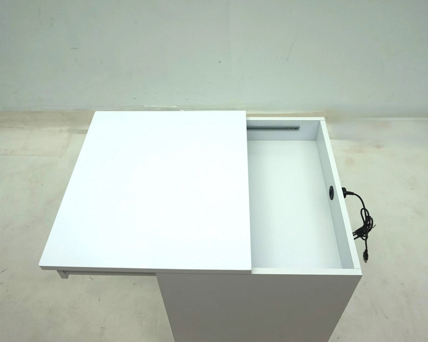 Fabre Nightstand