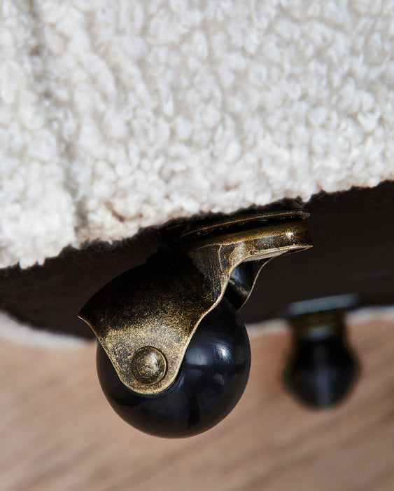 Rowanbeck Dining Package - Furniture Warehouse Direct (Victoria, TX)