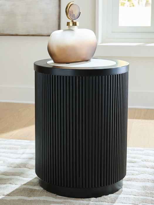 Grayman End Table - Furniture Warehouse Direct (Victoria, TX)