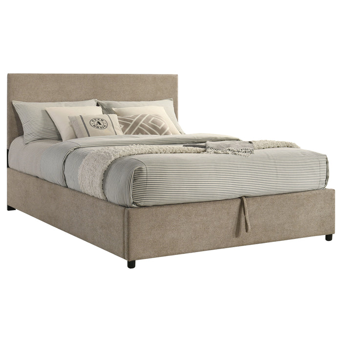 Reeves Queen Bed