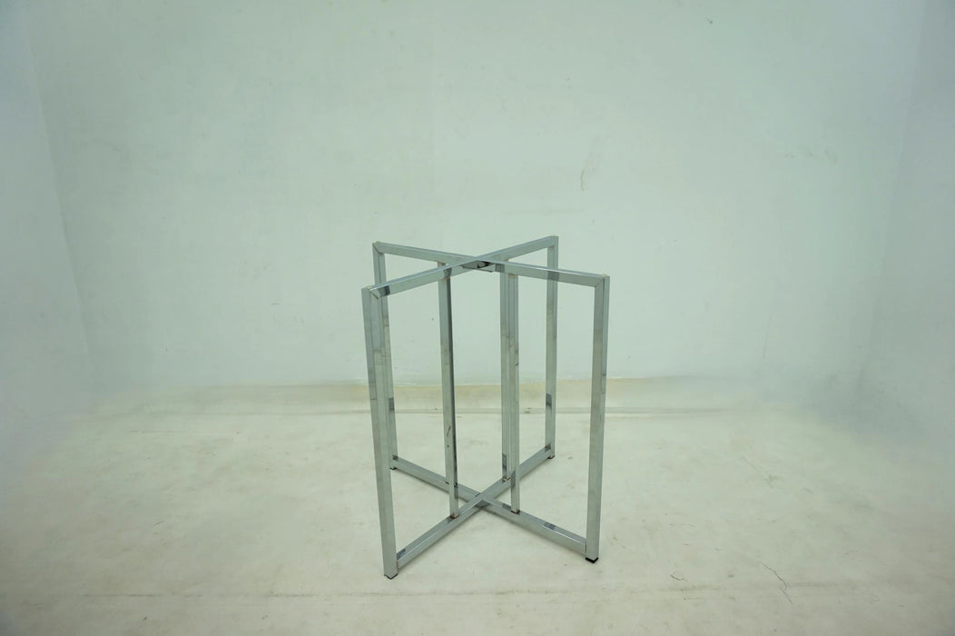 Pace Dining Table
