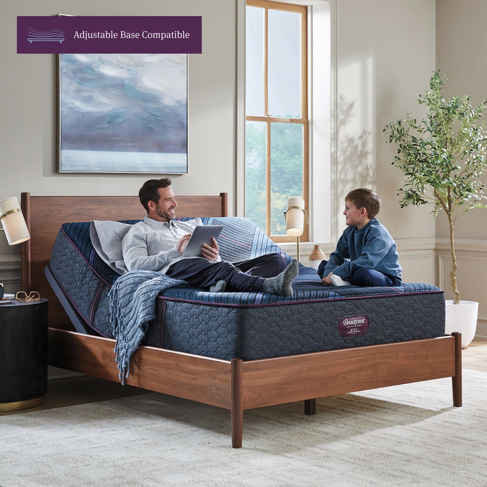 Beautyrest World Class Level Three Hybrid Medium Mattress